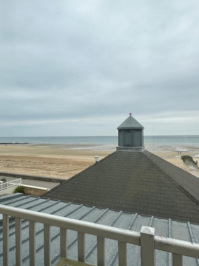 Hotel Papagayo Saint-Aubin-Sur-Mer  Exterior foto